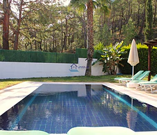 Villa POMA1