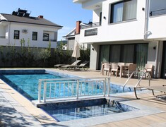 Villas with Children Pool